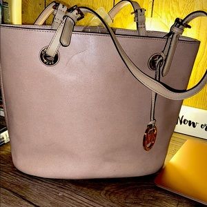 Micheal Korea hand bag